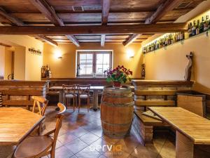 Prodej restaurace, Mutěnice, Hodonínská, 258 m2