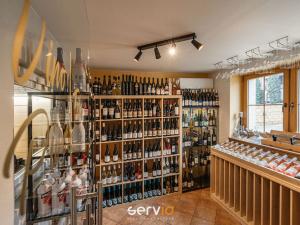 Prodej restaurace, Mutěnice, Hodonínská, 258 m2