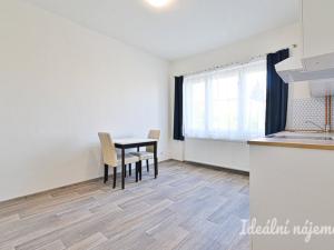 Pronájem bytu 2+1, Šlapanice, Tyršova, 63 m2