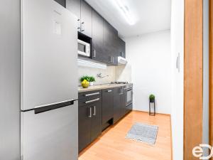 Prodej bytu 2+kk, Praha, Nekvasilova, 50 m2