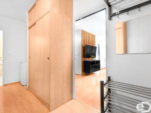 Prodej bytu 2+kk, Praha, Nekvasilova, 50 m2