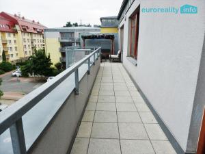 Pronájem bytu 3+1, Praha - Zličín, 130 m2