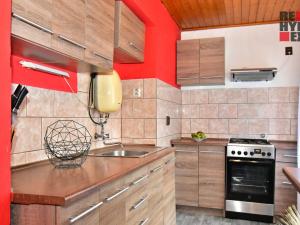 Prodej rodinného domu, Mírová pod Kozákovem - Sekerkovy Loučky, 200 m2