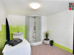 Prodej rodinného domu, Mírová pod Kozákovem - Sekerkovy Loučky, 200 m2
