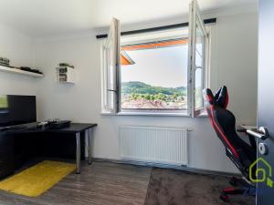 Prodej bytu 3+kk, Březová, Hlavní, 94 m2