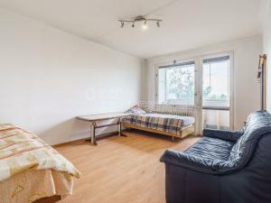 Prodej bytu 3+1, Karlovy Vary, Závodu míru, 62 m2
