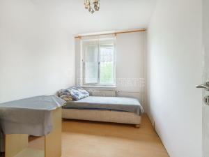 Prodej bytu 3+1, Karlovy Vary, Závodu míru, 62 m2
