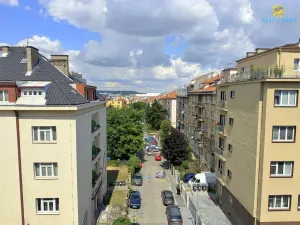 Pronájem bytu 1+kk, Praha - Nusle, Na Veselí, 31 m2