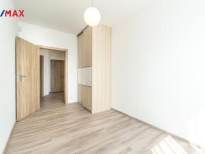 Pronájem bytu 4+kk, Praha - Dolní Měcholupy, Honzíkova, 132 m2