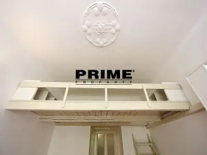 Pronájem bytu 1+kk, Praha - Vinohrady, Krkonošská, 43 m2