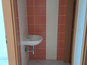 Pronájem obchodního prostoru, Prostějov, Fanderlíkova, 240 m2