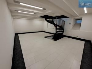 Pronájem obchodního prostoru, Prostějov, Fanderlíkova, 240 m2