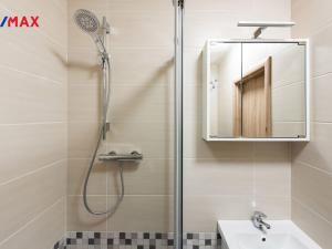 Pronájem bytu 2+kk, Brno - Bohunice, Okrouhlá, 46 m2