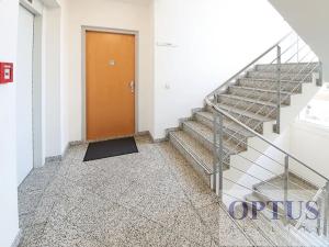 Pronájem bytu 2+kk, Praha - Vinohrady, U Zvonařky, 70 m2