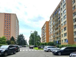 Prodej bytu 2+kk, Praha - Chodov, Hněvkovského, 42 m2