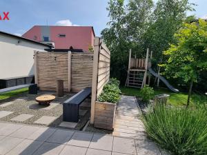 Prodej rodinného domu, Dolany, 242 m2