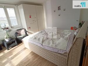 Pronájem bytu 2+kk, Praha - Holešovice, Tusarova, 73 m2