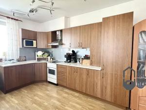 Pronájem bytu 2+kk, Liberec, Dubice, 56 m2