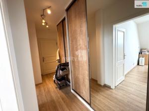 Pronájem bytu 2+kk, Praha - Karlín, Lyčkovo náměstí, 48 m2