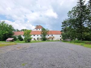 Prodej obchodního prostoru, Královice, 5087 m2
