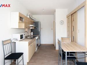 Prodej bytu 2+kk, Praha - Chodov, Jažlovická, 41 m2