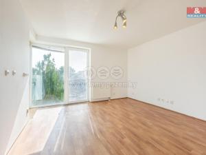 Prodej bytu 2+kk, Praha - Kbely, Pod Nouzovem, 37 m2