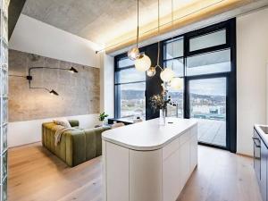 Prodej bytu 2+kk, Praha - Modřany, Československého exilu, 55 m2