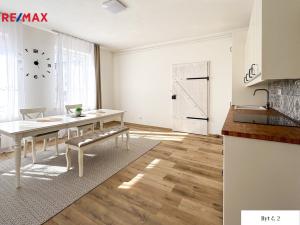 Prodej ubytování, Zvěrkovice, 372 m2