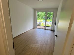 Pronájem bytu 2+kk, České Budějovice - České Budějovice 2, U Branišovského lesa, 175 m2