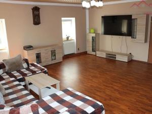 Prodej rodinného domu, Droužkovice, Rudé armády, 600 m2