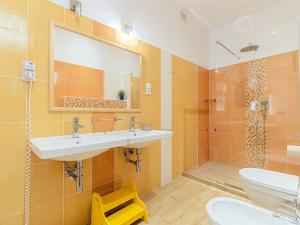 Prodej rodinného domu, Prostějov, Husovo nám., 295 m2