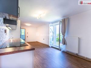 Prodej bytu 3+1, Benešov nad Černou - Ličov, 62 m2