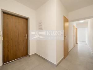 Prodej bytu 3+kk, Líšťany, Hunčice, 77 m2