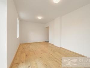 Prodej bytu 3+kk, Líšťany, Hunčice, 77 m2