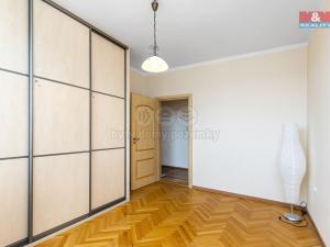 Pronájem bytu 3+1, Pardubice - Studánka, Věry Junkové, 72 m2