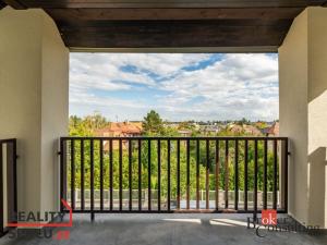 Pronájem bytu 1+kk, Praha - Hostavice, Písčitá, 41 m2