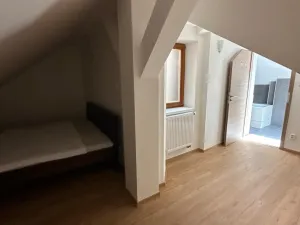 Pronájem bytu 2+kk, Praha - Smíchov, Grafická, 73 m2