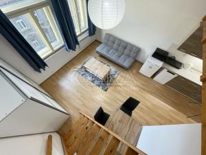 Pronájem bytu 1+kk, Praha, Lidická, 30 m2