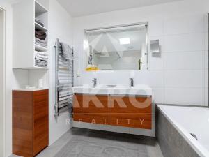Prodej bytu 3+kk, Praha - Břevnov, Šlikova, 97 m2
