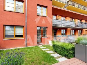 Prodej bytu 3+kk, Praha - Břevnov, Šlikova, 97 m2