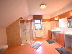 Prodej rodinného domu, Česká Ves, Haškova, 190 m2