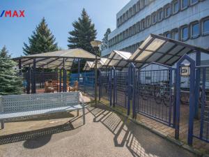 Pronájem kanceláře, Hradec Králové - Věkoše, Akademika Bedrny, 126 m2