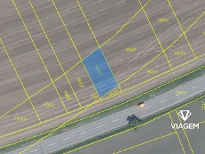 Prodej podílu pole, Uherský Brod, 172 m2