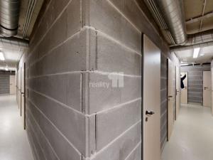 Prodej bytu 3+kk, Praha - Libeň, Novovysočanská, 101 m2