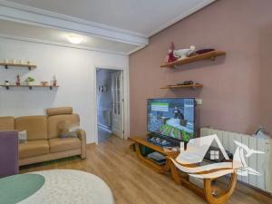 Prodej rodinného domu, San Miguel de Salinas, Španělsko, Calle La Cenia, 99 m2