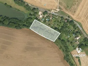 Prodej podílu pole, Roudnice nad Labem, 813 m2