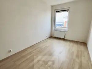 Pronájem bytu 2+kk, Praha - Zličín, Sazovická, 45 m2
