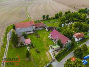 Prodej zemědělského objektu, Opočno - Dobříkovec, 10000 m2