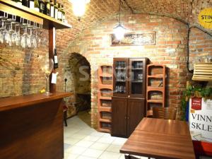 Pronájem obchodního prostoru, Olomouc, 8. května, 90 m2