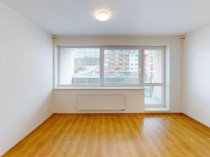 Pronájem bytu 1+kk, Zlín, Zelinova, 37 m2
